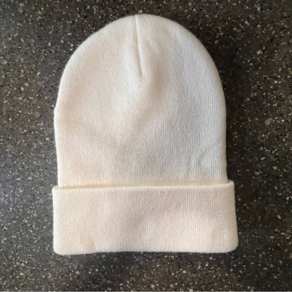 Carhartt Cream Knit Hat Classic Workwear Style Fall Winter Cozy Warm Outdoor - Picture 2 of 2
